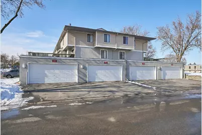 1117 Trailwood S, Hopkins, MN 55343 - Photo 26