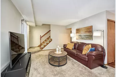 1117 Trailwood S, Hopkins, MN 55343 - Photo 6