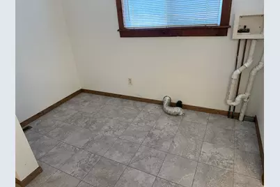 705 Grant Street W, Detroit Lakes, MN 56501 - Photo 16