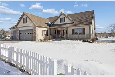 6201 Cape East Court, Saint Cloud, MN 56303 - Photo 2