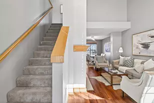 7669 Primrose Pl, Chanhassen, MN 55317 - Photo 12