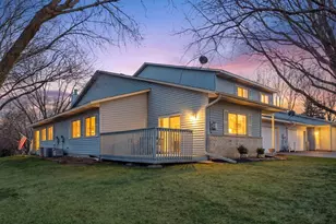 1120 Aston Pl, Burnsville, MN 55337 - Photo 2