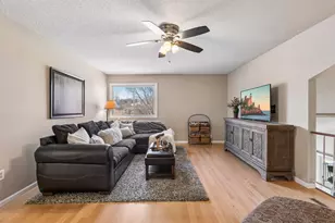 1120 Aston Pl, Burnsville, MN 55337 - Photo 24