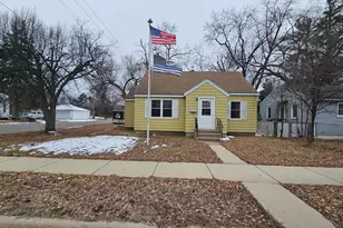 1051 Washington Memorial Dr, Saint Cloud, MN 56301 - Photo 20