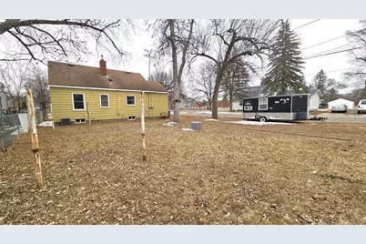 1051 Washington Memorial Drive, Saint Cloud, MN 56301 - Photo 18