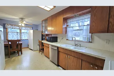 1051 Washington Memorial Drive, Saint Cloud, MN 56301 - Photo 8