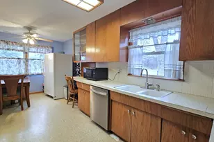 1051 Washington Memorial Dr, Saint Cloud, MN 56301 - Photo 8