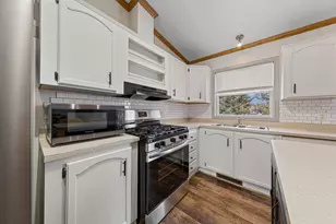 79 Blashack St, Waldorf, MN 56091 - Photo 6