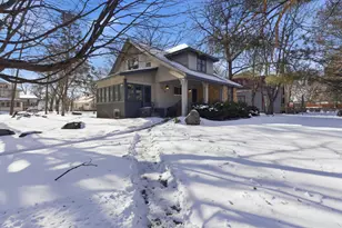 819 Ella Ave NW, Willmar, MN 56201 - Photo 2