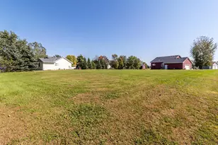 1125 Benjamin Dr, Alexandria, MN 56308 - Photo 4