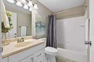 1944 Davis Ct, Shakopee, MN 55379 - Photo 18