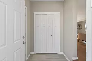 1944 Davis Ct, Shakopee, MN 55379 - Photo 2