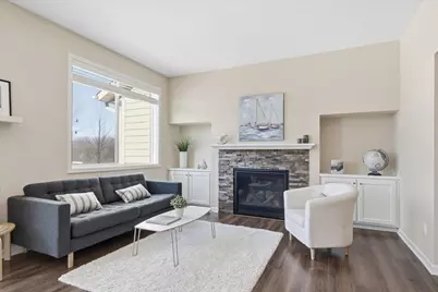 10786 Retreat Lane, Woodbury, MN 55129 - Photo 8