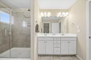 10786 Retreat Ln, Woodbury, MN 55129 - Photo 32