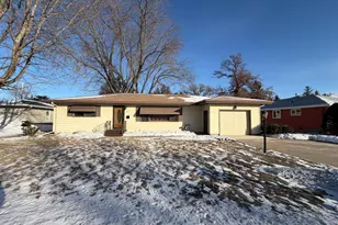 307 Richway Dr E, Albert Lea, MN 56007 - Photo 1