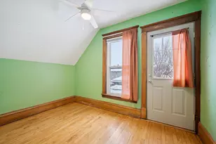 1021 18 1/2 Ave NE, Minneapolis, MN 55418 - Photo 10