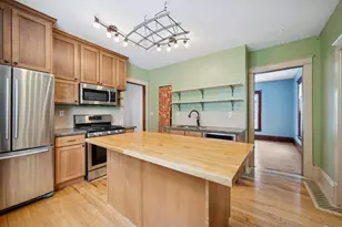 1021 18 1/2 Ave NE, Minneapolis, MN 55418 - Photo 6