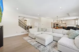 11729 Azure Cir, Inver Grove Heights, MN 55077 - Photo 2