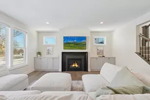 11729 Azure Cir, Inver Grove Heights, MN 55077 - Photo 6