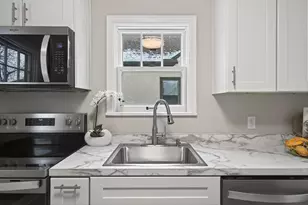 409 Penn Ave S, Minneapolis, MN 55405 - Photo 12