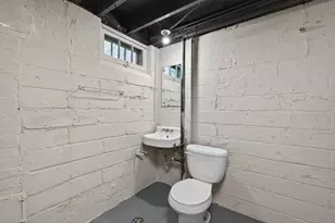 409 Penn Ave S, Minneapolis, MN 55405 - Photo 32