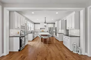 9966 Arrowwood Trl, Woodbury, MN 55129 - Photo 6