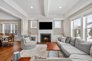 9966 Arrowwood Trl, Woodbury, MN 55129 - Photo 20