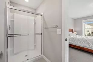 9966 Arrowwood Trl, Woodbury, MN 55129 - Photo 38