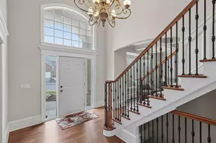 12468 Alise Pl, Eden Prairie, MN 55347 - Photo 2