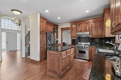 12468 Alise Place, Eden Prairie, MN 55347 - Photo 14