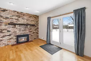 7537 Immanuel Ave Ct S, Cottage Grove, MN 55016 - Photo 2