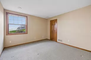 9954 Wellington Ln, Woodbury, MN 55125 - Photo 64