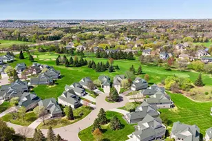 9954 Wellington Ln, Woodbury, MN 55125 - Photo 2