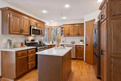 9206 Dunkirk Street NE, Blaine, MN 55449 - Photo 10