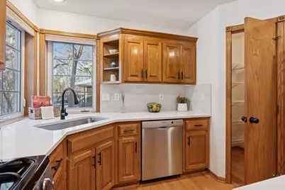 9206 Dunkirk Street NE, Blaine, MN 55449 - Photo 12