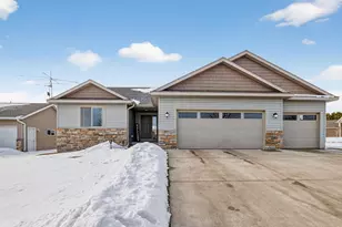 481 Manor Garden Ln NW, Rochester, MN 55901 - Photo 46