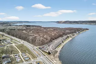 1702 N Lakeshore Dr, Lake City, MN 55041 - Photo 28