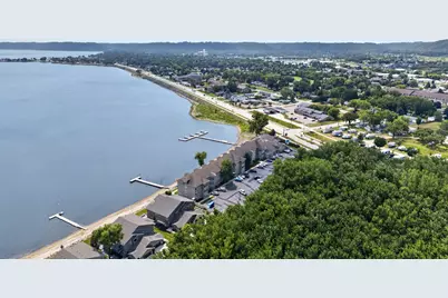 1702 N Lakeshore Drive #3, Lake City, MN 55041 - Photo 4