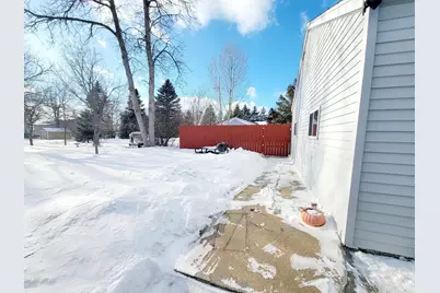 215 3rd Street NW, Wadena, MN 56482 - Photo 24