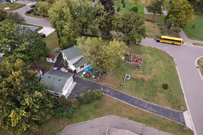 1409 Hillsboro Avenue N, Golden Valley, MN 55427 - Photo 24