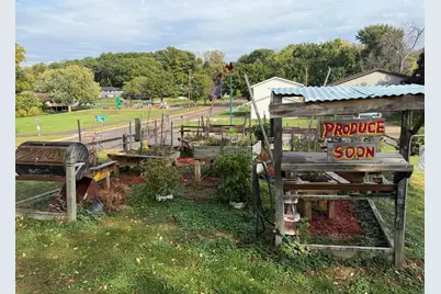 1409 Hillsboro Avenue N, Golden Valley, MN 55427 - Photo 20