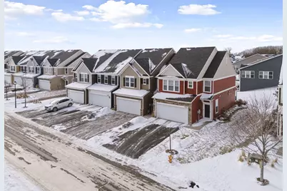 5573 Yucca Lane N, Plymouth, MN 55446 - Photo 2