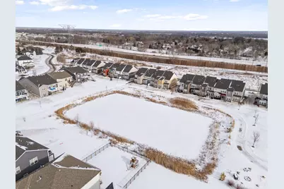 5573 Yucca Lane N, Plymouth, MN 55446 - Photo 4