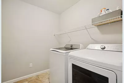 5573 Yucca Lane N, Plymouth, MN 55446 - Photo 28