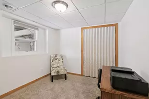 9016 66th Ave N, Brooklyn Park, MN 55428 - Photo 36