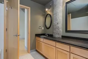 521 S 7th St, Minneapolis, MN 55415 - Photo 12