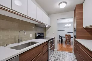 6423 Colony Way, Edina, MN 55435 - Photo 12