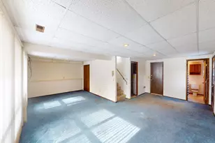 27015 Flintwood Cir, Wyoming, MN 55092 - Photo 10