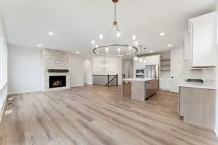 1296 Bispen St, Hudson, WI 54016 - Photo 4