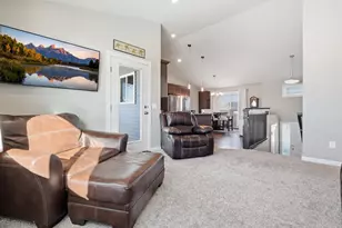 276 Tower Ave, Dundas, MN 55019 - Photo 6